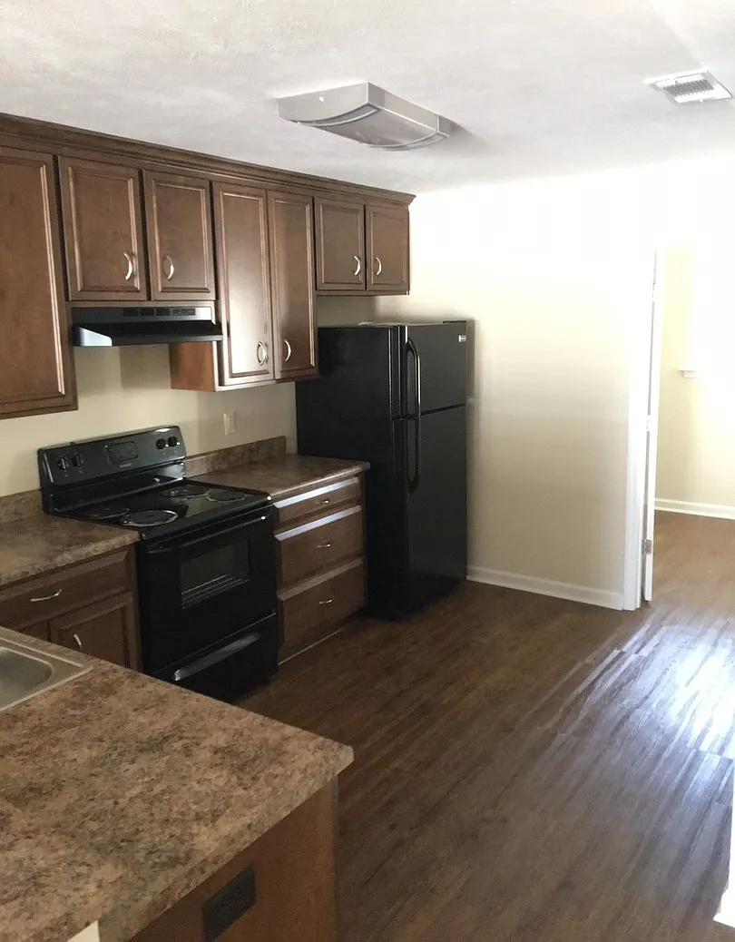 Magnolia Ct., 127-B — Photo 4