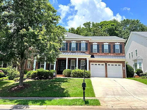 8022 Lansford Rd Photo 1