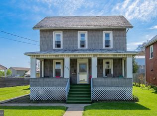 232 Pennsylvania Ave, Mill Hall, PA 17751