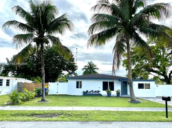 112 Ronald Rd, Hollywood, FL 33023