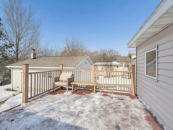 4th image of 911 Spring Lake Rd