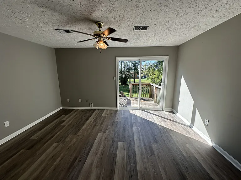 205 Mainous St #2 — Photo 8