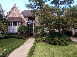 7610 Wilton Park Dr, Spring, TX 77379