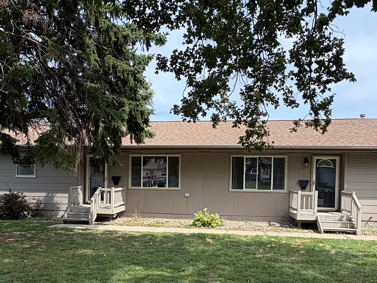2 bed, 1600 sqft, $1,200 — Photo 2