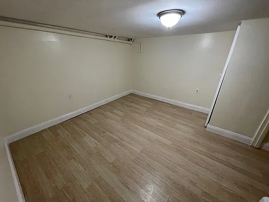 Rented by Voro, LLC | media 6