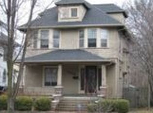 1008 S Walnut St, Springfield, IL 62704