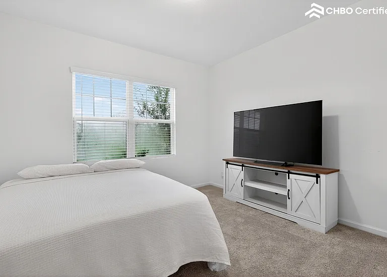 1052 Long Bay Ct — Photo 24