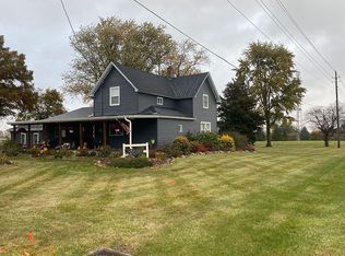 19015 Woodburn Rd, Woodburn, IN 46797