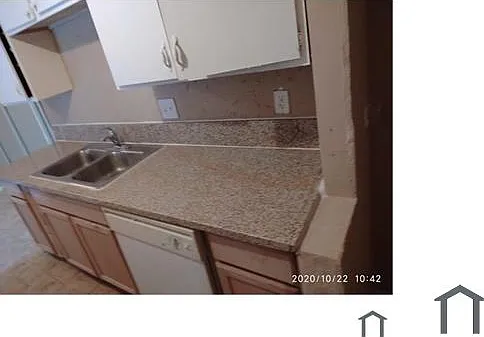 2 bed, 772 sqft, $1,200 — Photo 3