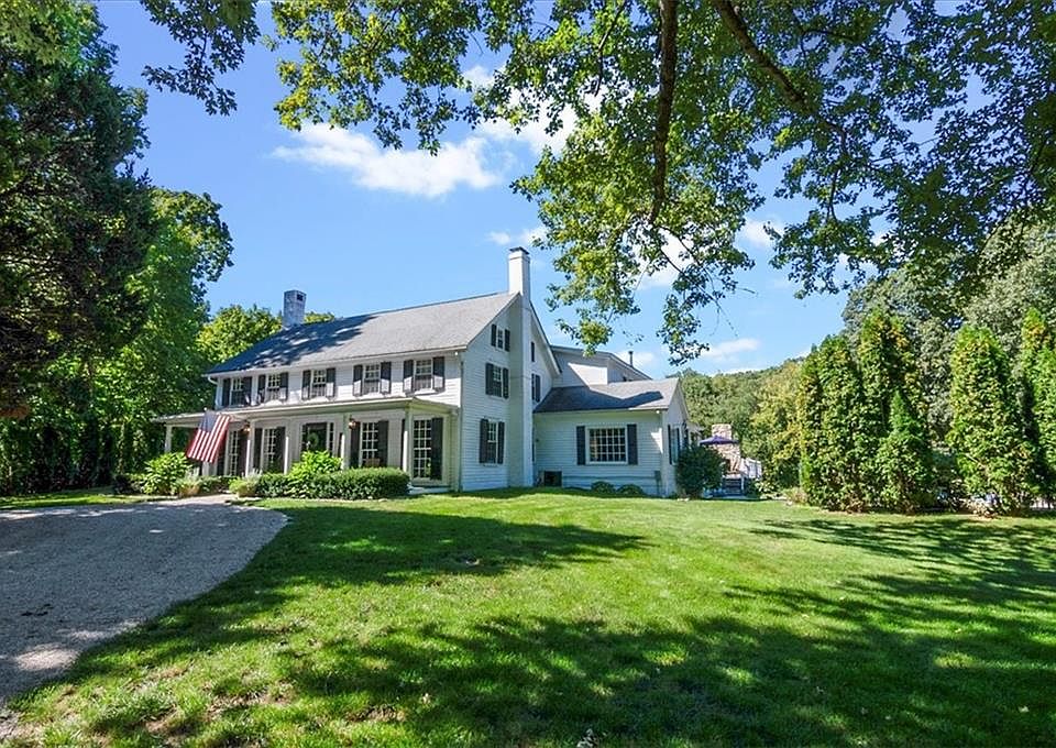 809 Pound Hill Rd, North Smithfield, RI 02896 Zillow