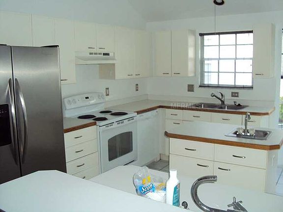 5th image of 3131 Featherwood Ct