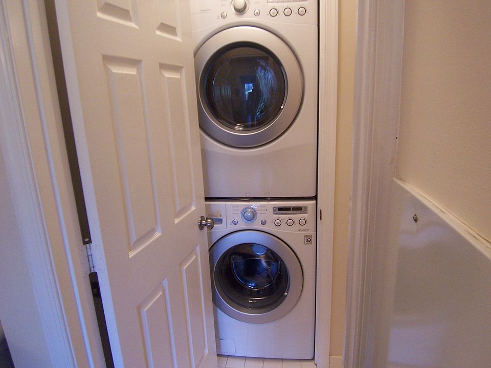 WASHER & DRYER