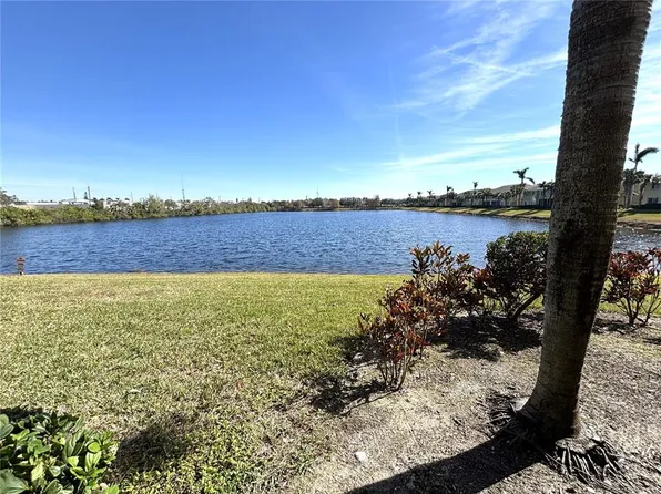 3825 45th Ter W Unit 104, Bradenton, FL 34210
