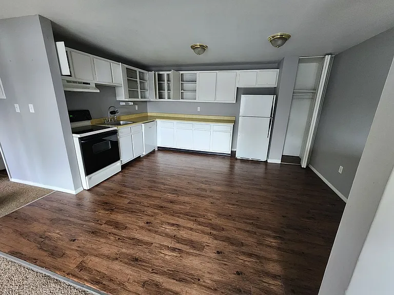 Mead Meadows Apartments — Photo 23