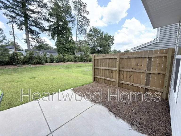 807 Coburg Ln — Photo 47