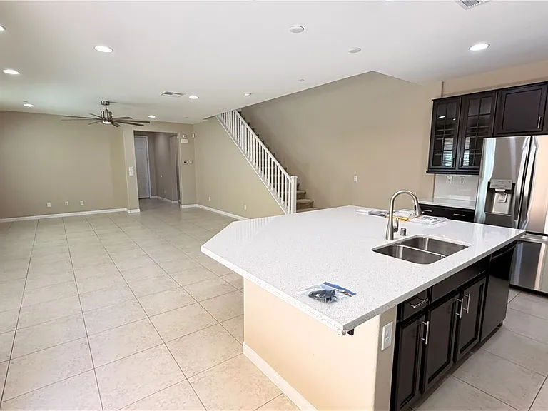 3024 Paladi Ave — Photo 12