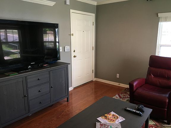 Living Rm