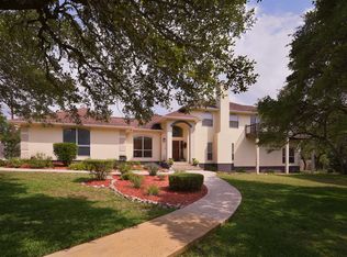 111 Forest Ridge Ln, Boerne, TX 78006