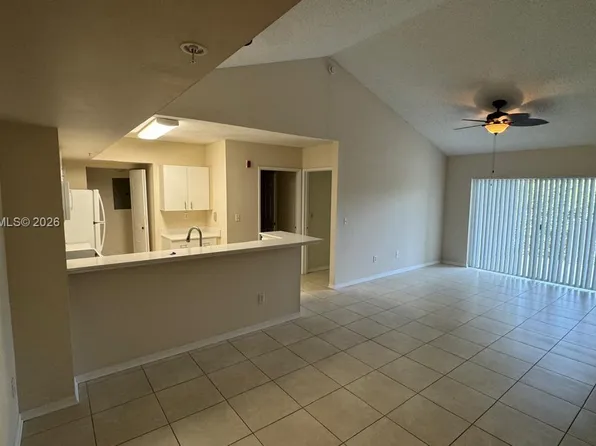 2600 S University Dr, Fort Lauderdale, FL