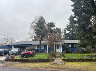 892 SW Linden Ln, Dundee, OR 97115