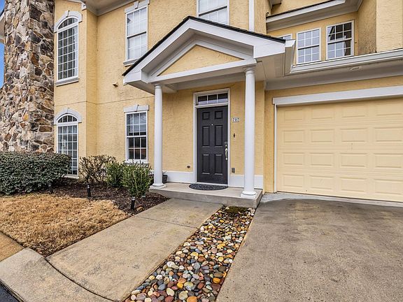 3rd image of 707 Renaissance Ct