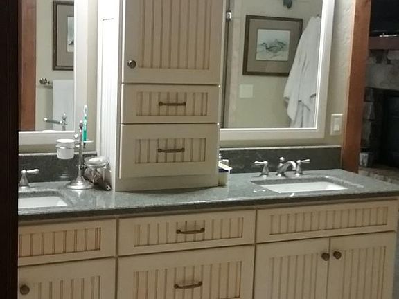 Master bathroom with 2 sinks