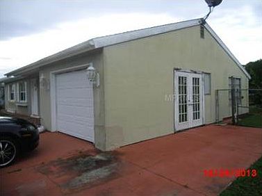 2nd image of 8267 Chesebro Ave
