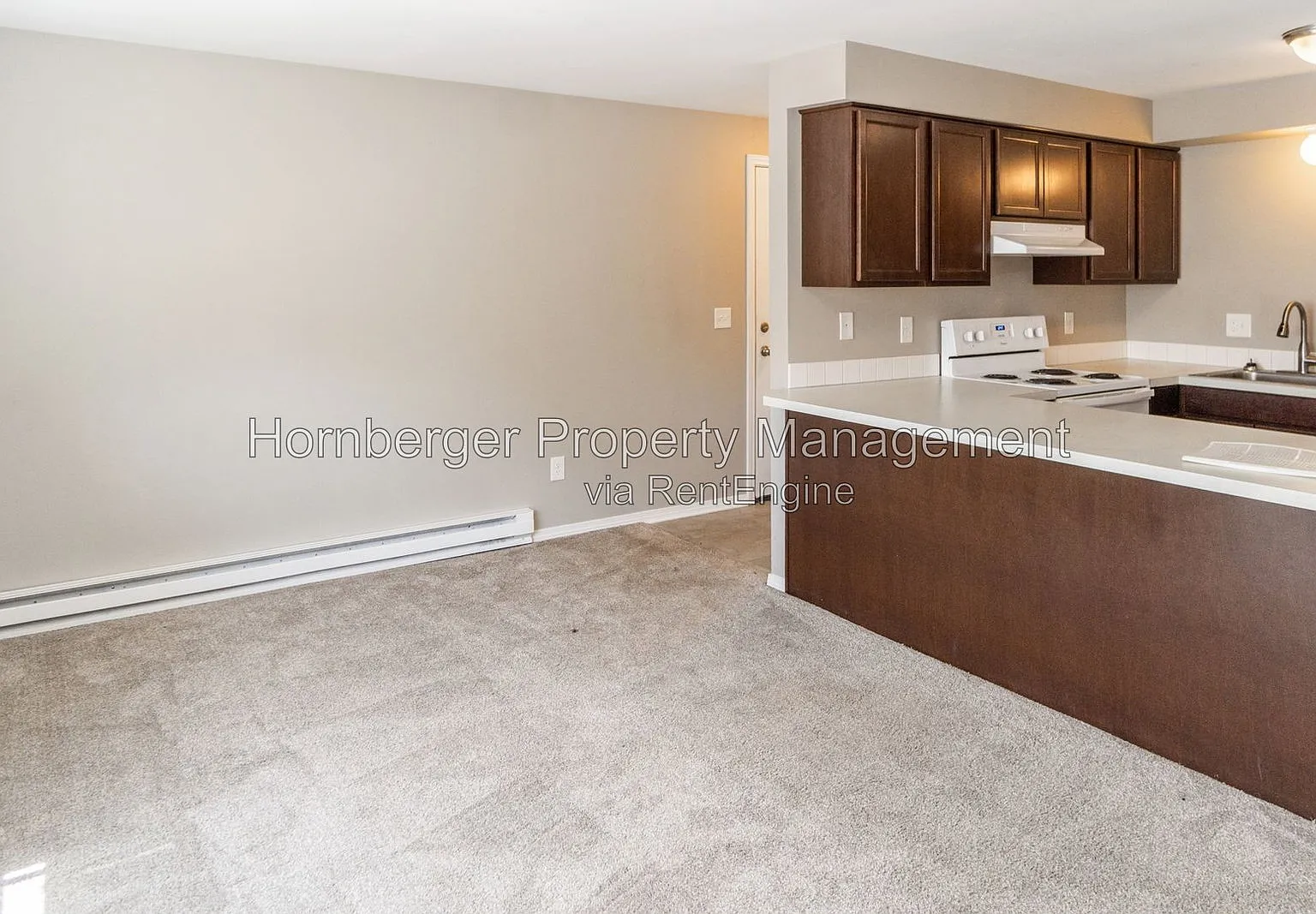 1 bed, 1.0 bath, 700 sqft, $950 — Photo 4