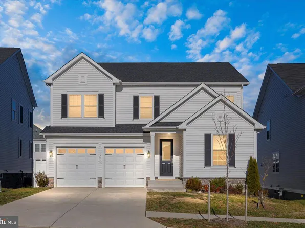 504 Smokebush Dr, Stafford, VA 22554