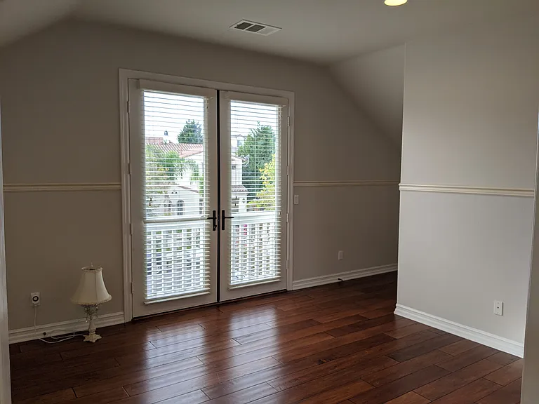 10749 Cherry Hill Dr — Photo 7