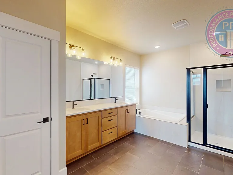 4193 SE 69th Ave — Photo 20