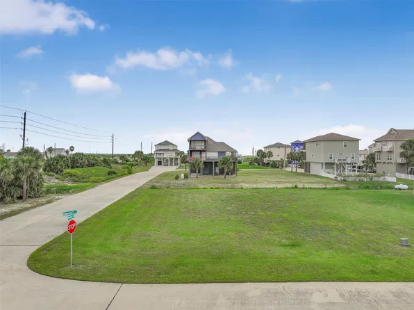4002 Shallow Reef Ct, Galveston, TX 77554