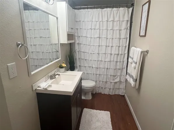 4011 Windswept Dr, College Station, TX 77845