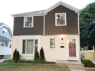 1214 N 55th St, Milwaukee, WI 53208