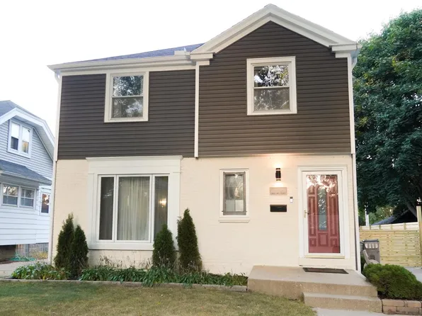 1214 North 55th STREET, Milwaukee, WI 53208