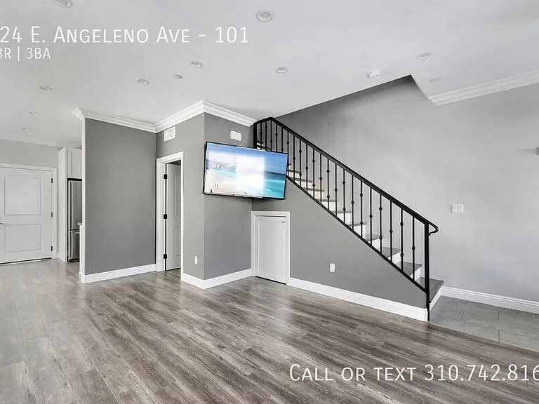 524 E Angeleno Ave #101 — Photo 22