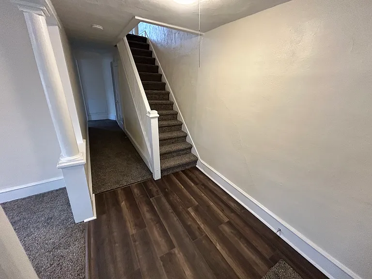 613 Green Ridge St #3 — Photo 14