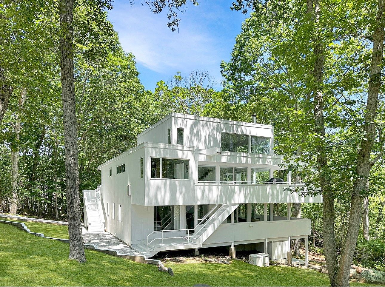 7 Fox Hollow Run, Shelter Island, NY 11964 | MLS #389393 | Zillow