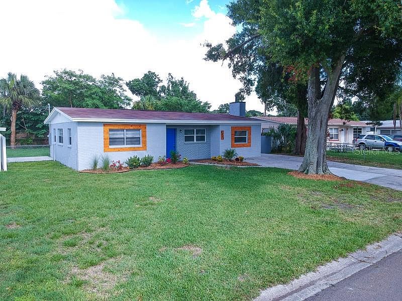 1st image of 4927 Murray Hill Dr