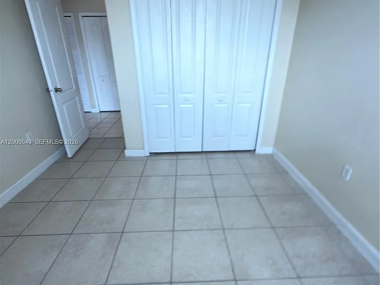 2728 SE 17th Ave #202 — Photo 12