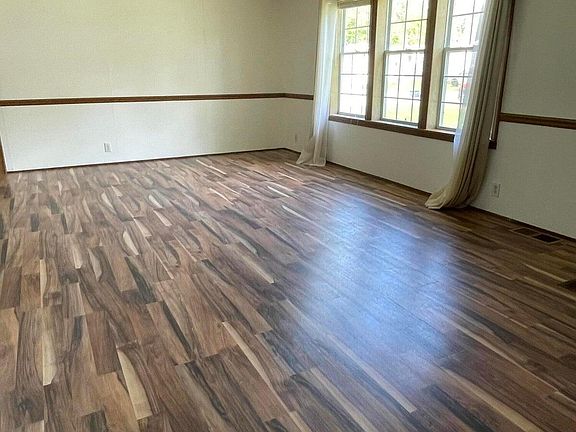 3rd image of 30 Oak Street #43