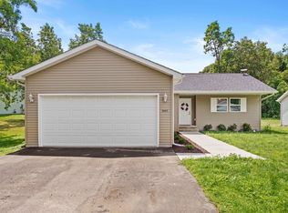 3845 Schneider St, Lake Station, IN