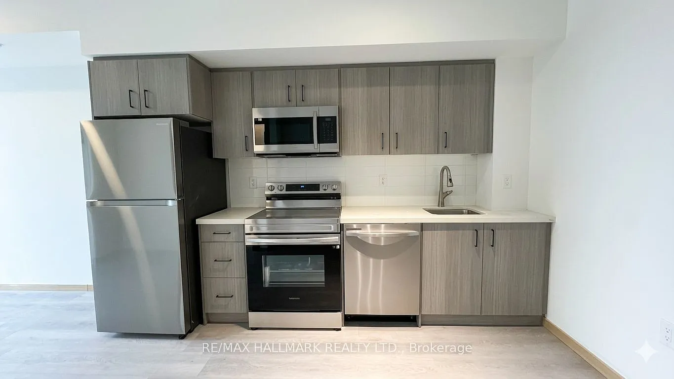2 bed, $2,300 — Photo 3