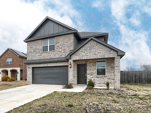 2nd image of 237 Teakwood Dr