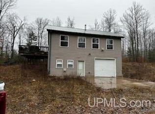 Fox Farm Ln, Vulcan, MI 49892