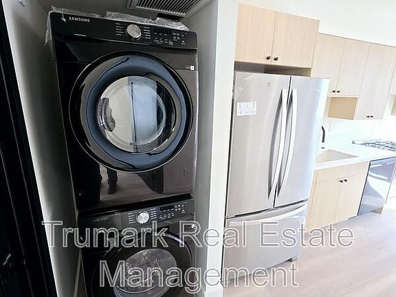 2nd image of 609 E Garfield Ave #A