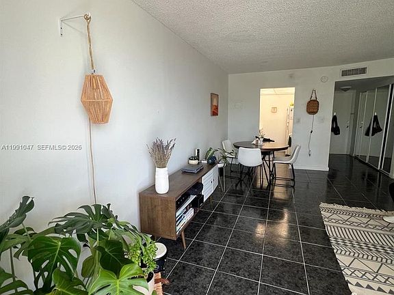 2nd image of 2350 NE 135th St APT 208