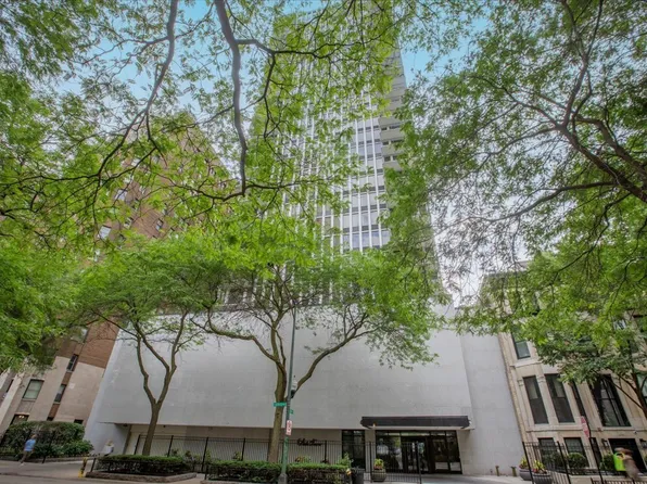 1230 N State Pkwy APT 7D, Chicago, IL 60610