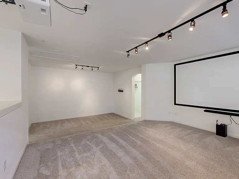 123 Palacio St — Photo 21