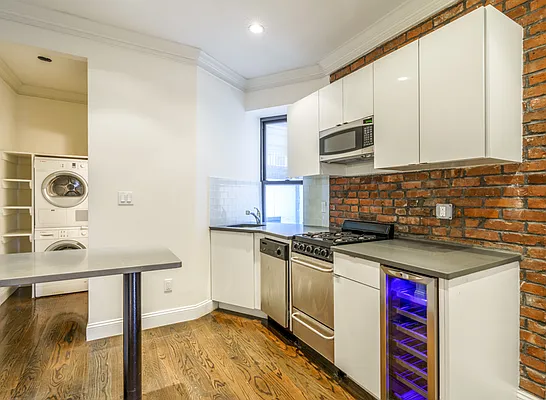 Rented by Dallien Realty Limited Liability Company | media 12